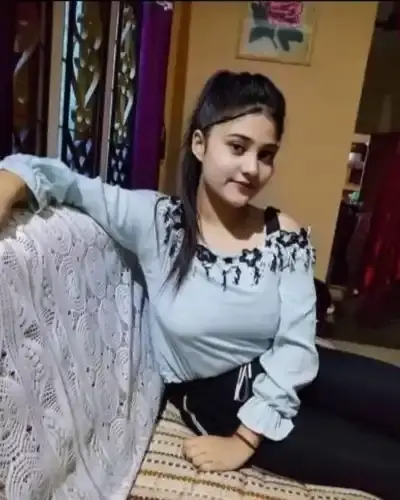 Call Girls Service in Ahilyanagar